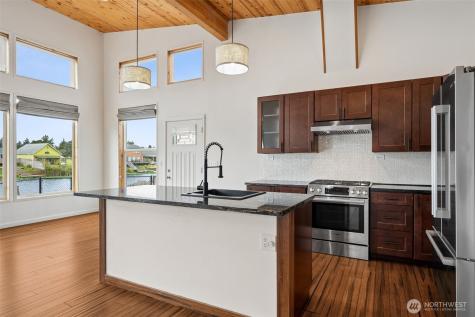 263 Canal Drive NE Ocean Shores WA 98569