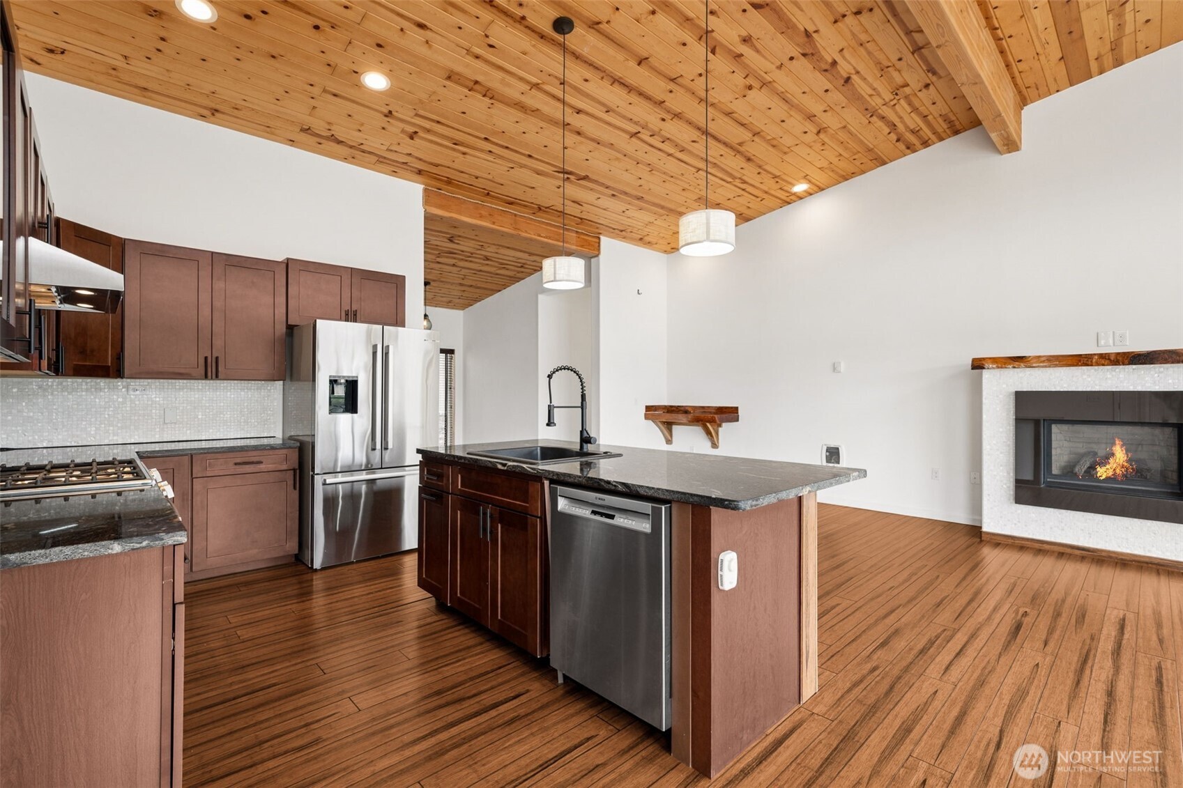 263 Canal Drive NE Ocean Shores WA 98569