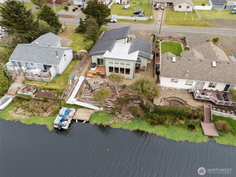263 Canal Drive NE Ocean Shores WA 98569