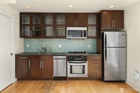 1502 NW 52nd Street Seattle WA 98107