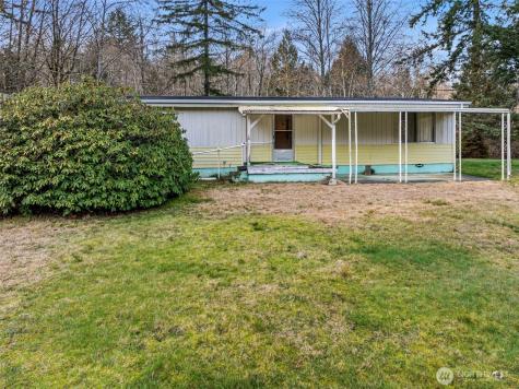 4213 SE Salmonberry Road Port Orchard WA 98366