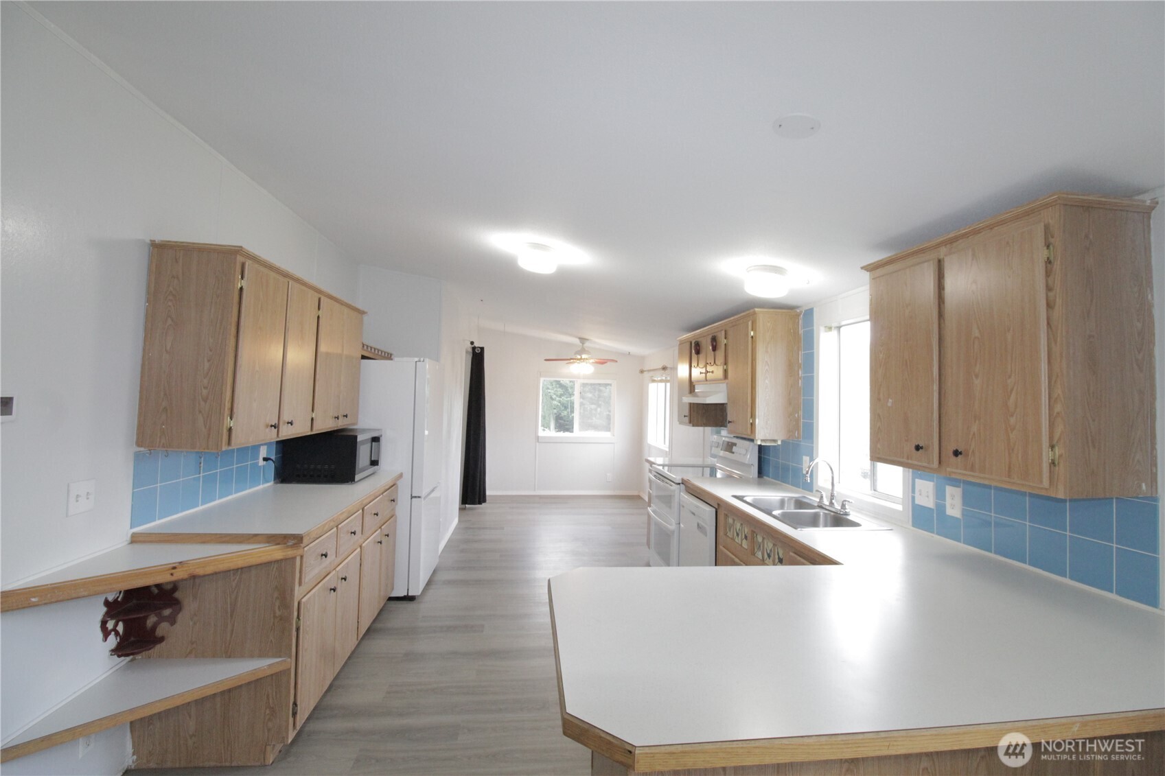 30425 6th Avenue S Roy WA 98580
