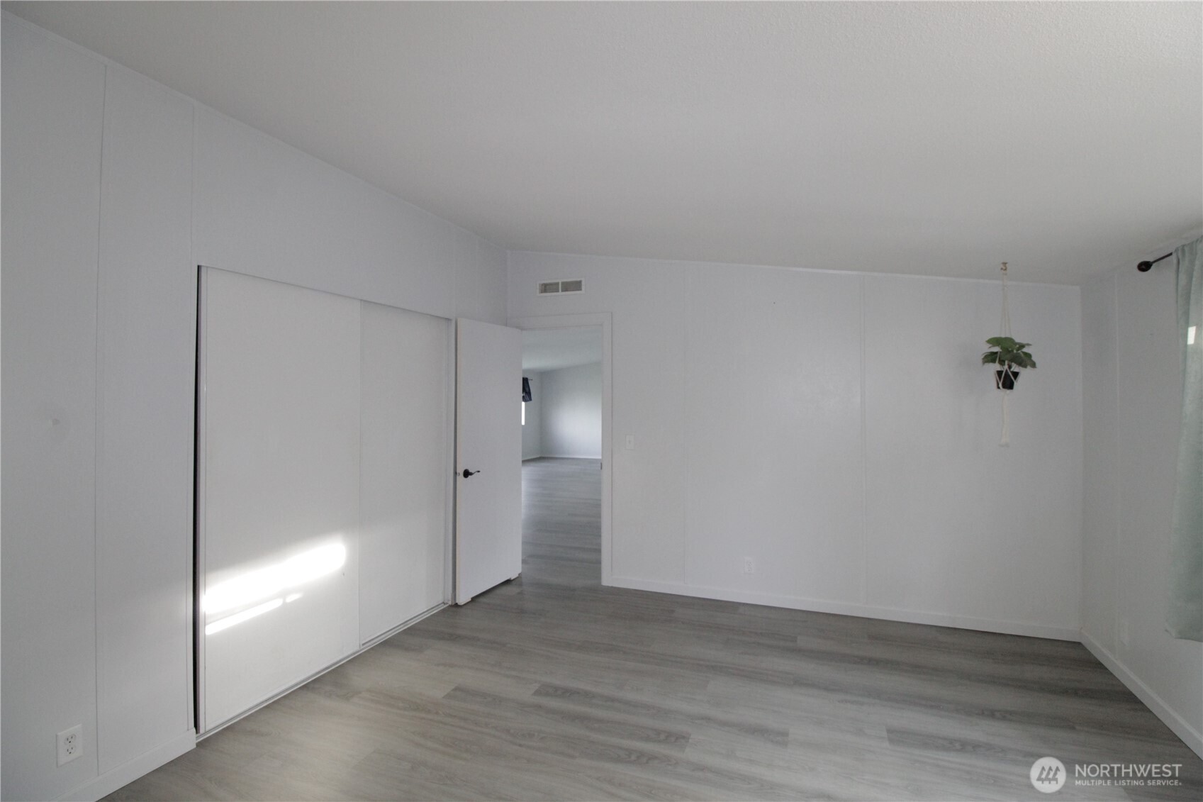 30425 6th Avenue S Roy WA 98580