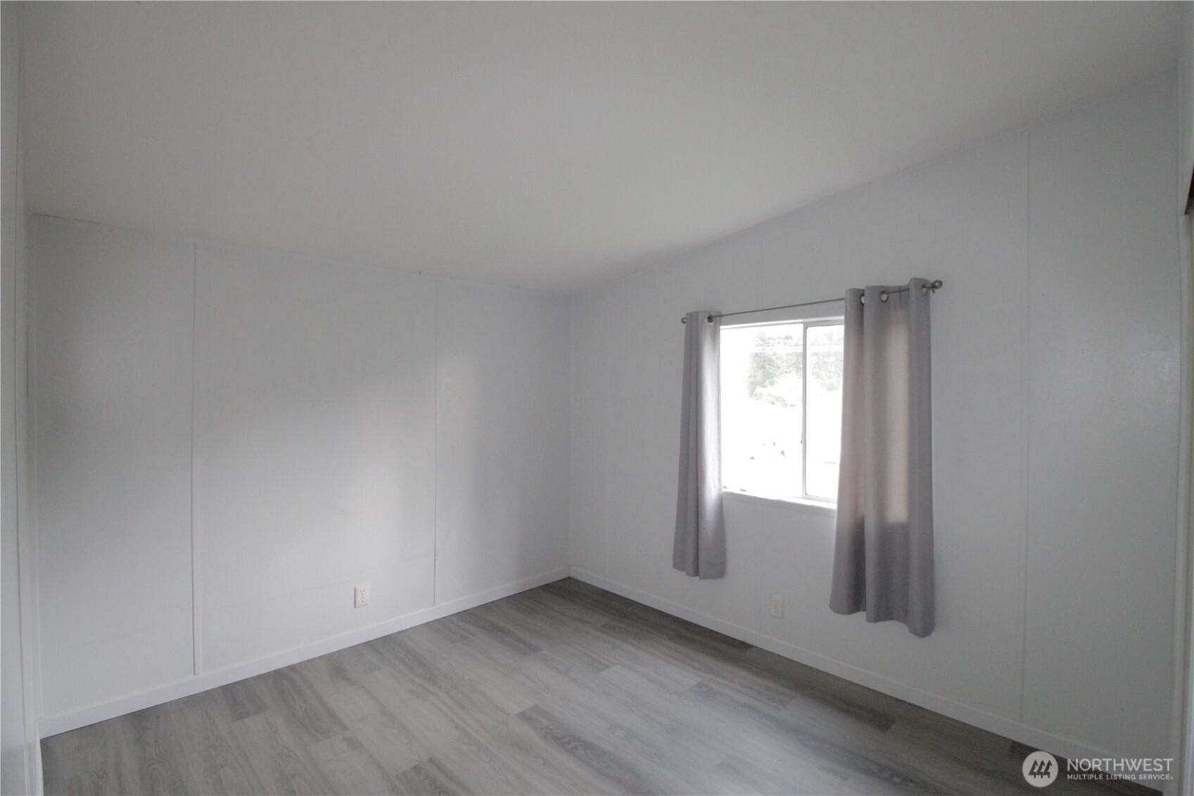 30425 6th Avenue S Roy WA 98580