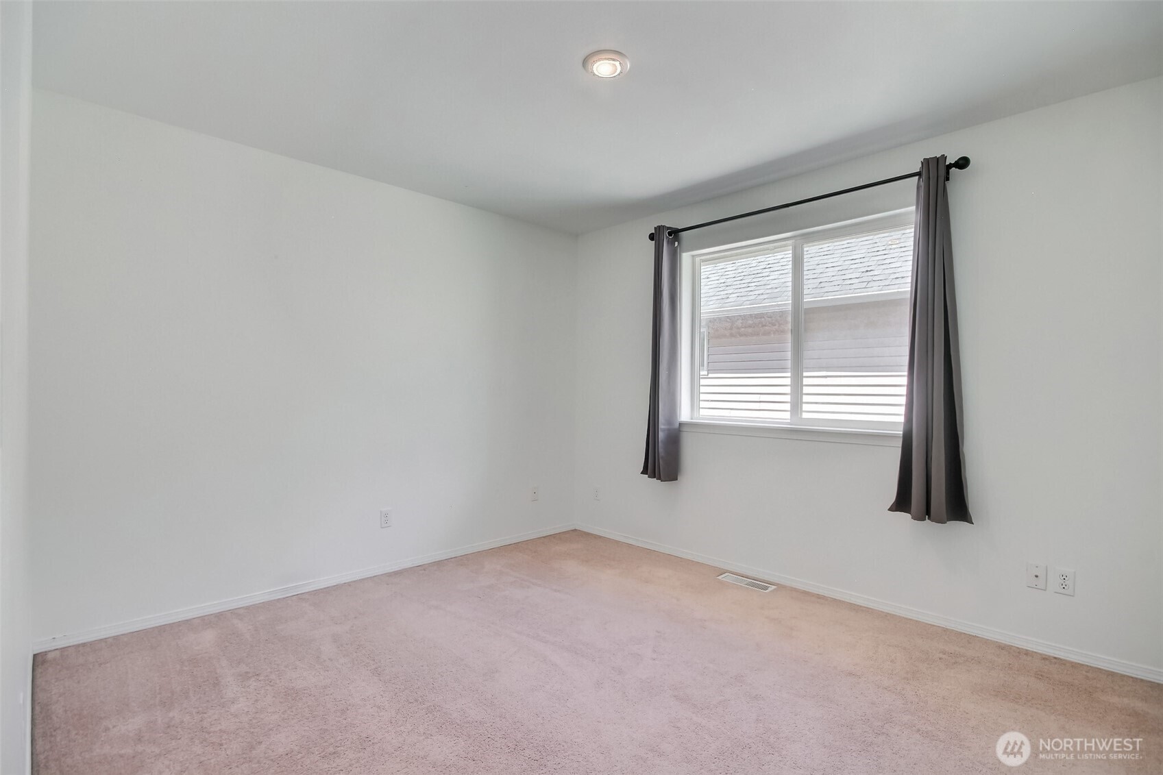 3910 S Holly Street Seattle WA 98118
