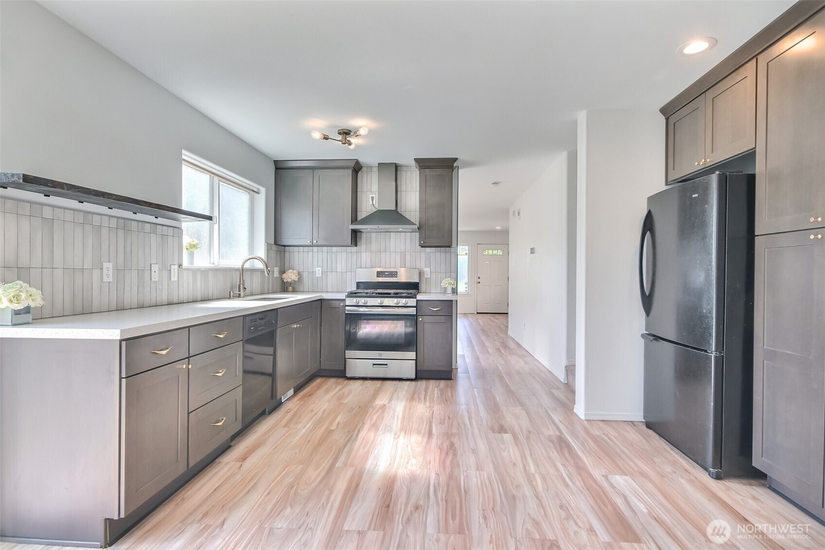 3910 S Holly Street Seattle WA 98118