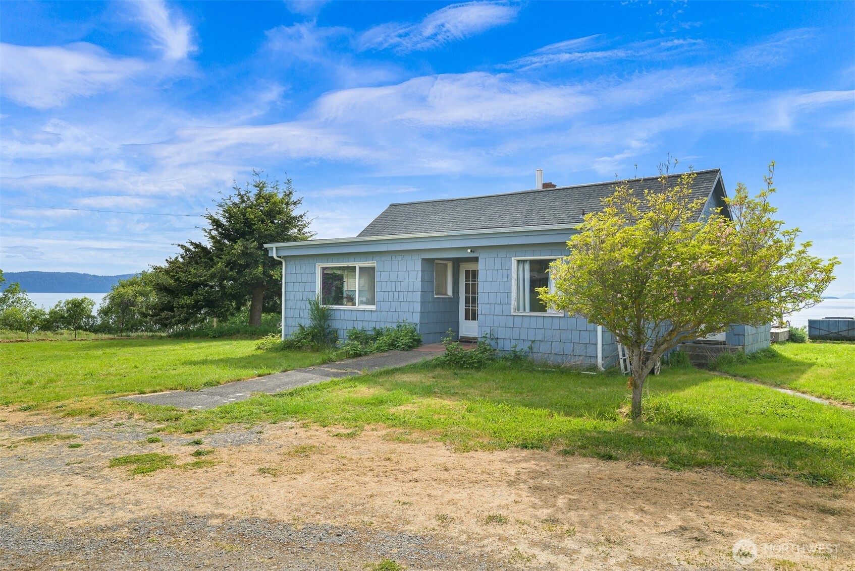 2233 W Shore Drive Lummi Island WA 98262