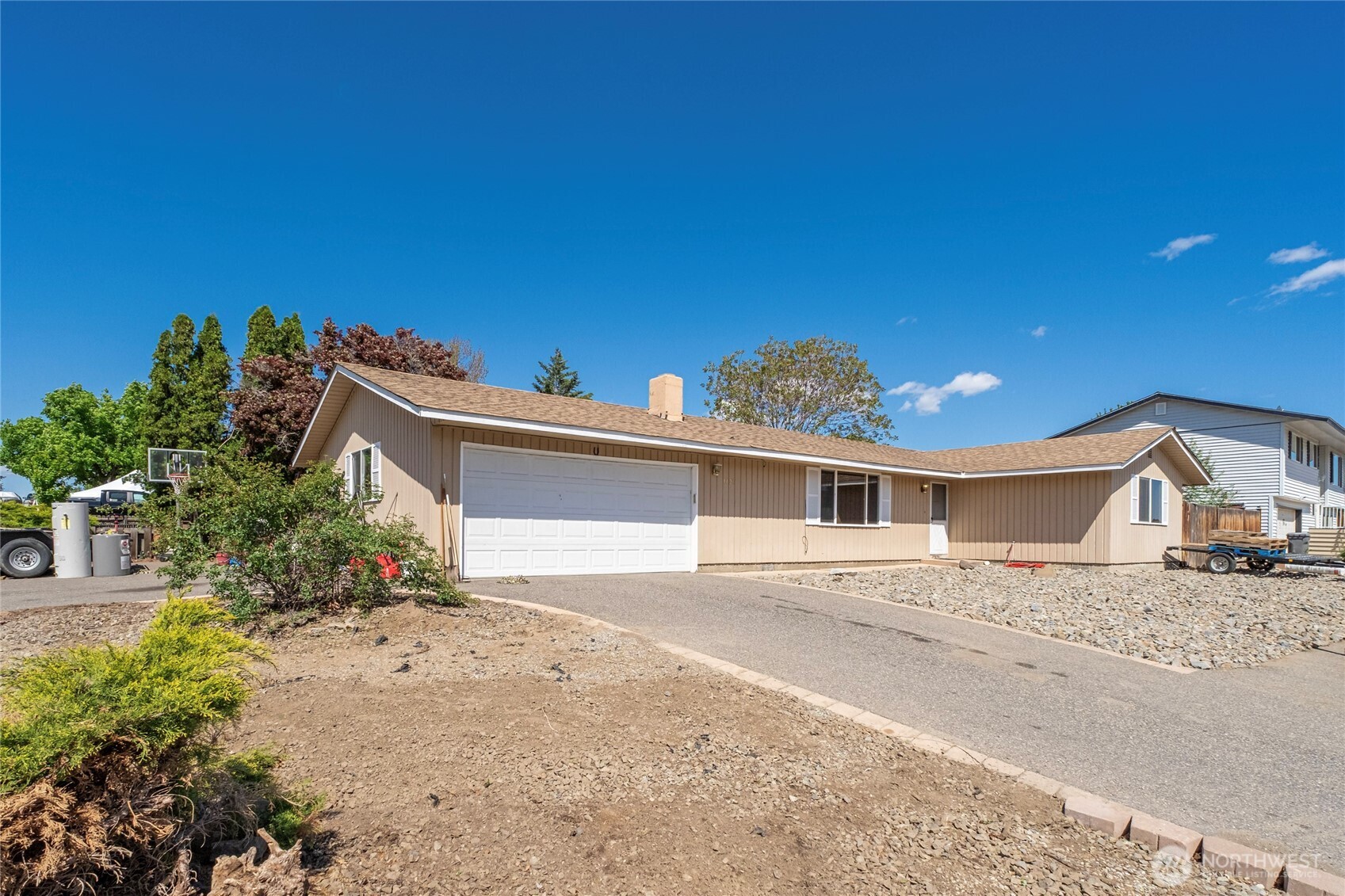 1121 Jean Street SE East Wenatchee WA 98802