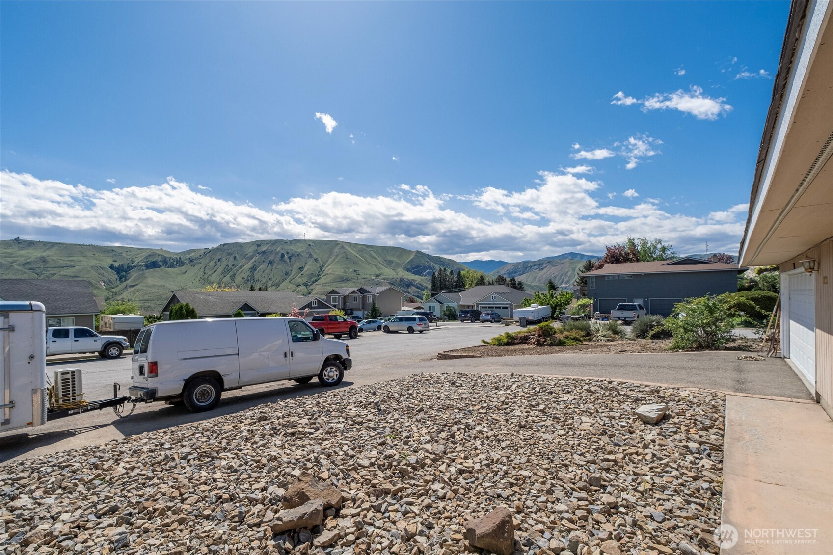 1121 Jean Street SE East Wenatchee WA 98802