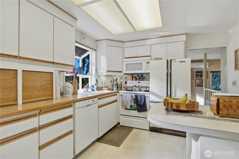 19640 29th Street Sammamish WA 98075