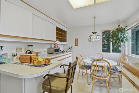 19640 29th Street Sammamish WA 98075