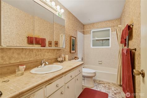 19640 29th Street Sammamish WA 98075