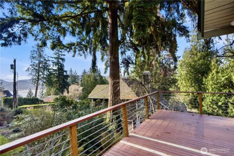 19640 29th Street Sammamish WA 98075