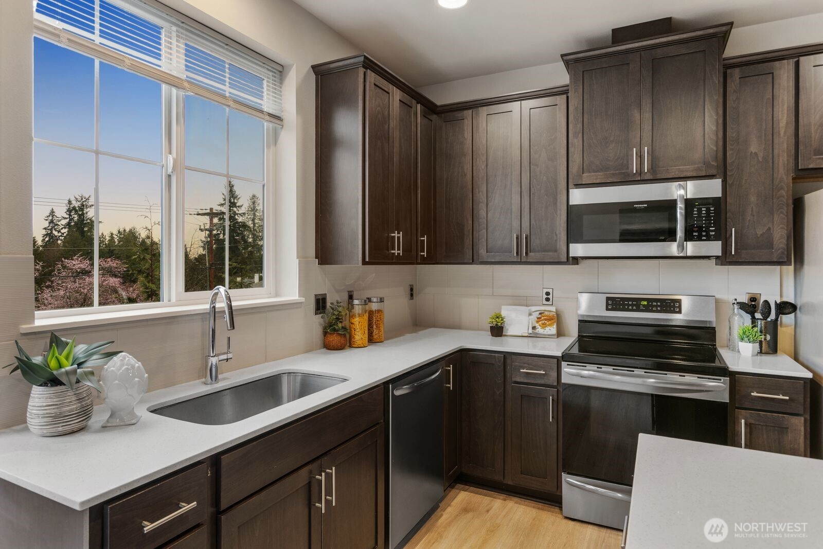 1621 Seattle Hill Road Bothell WA 98012