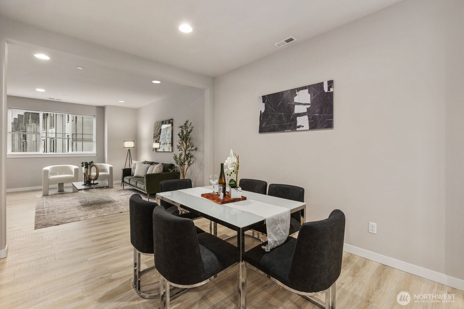 1621 Seattle Hill Road Bothell WA 98012
