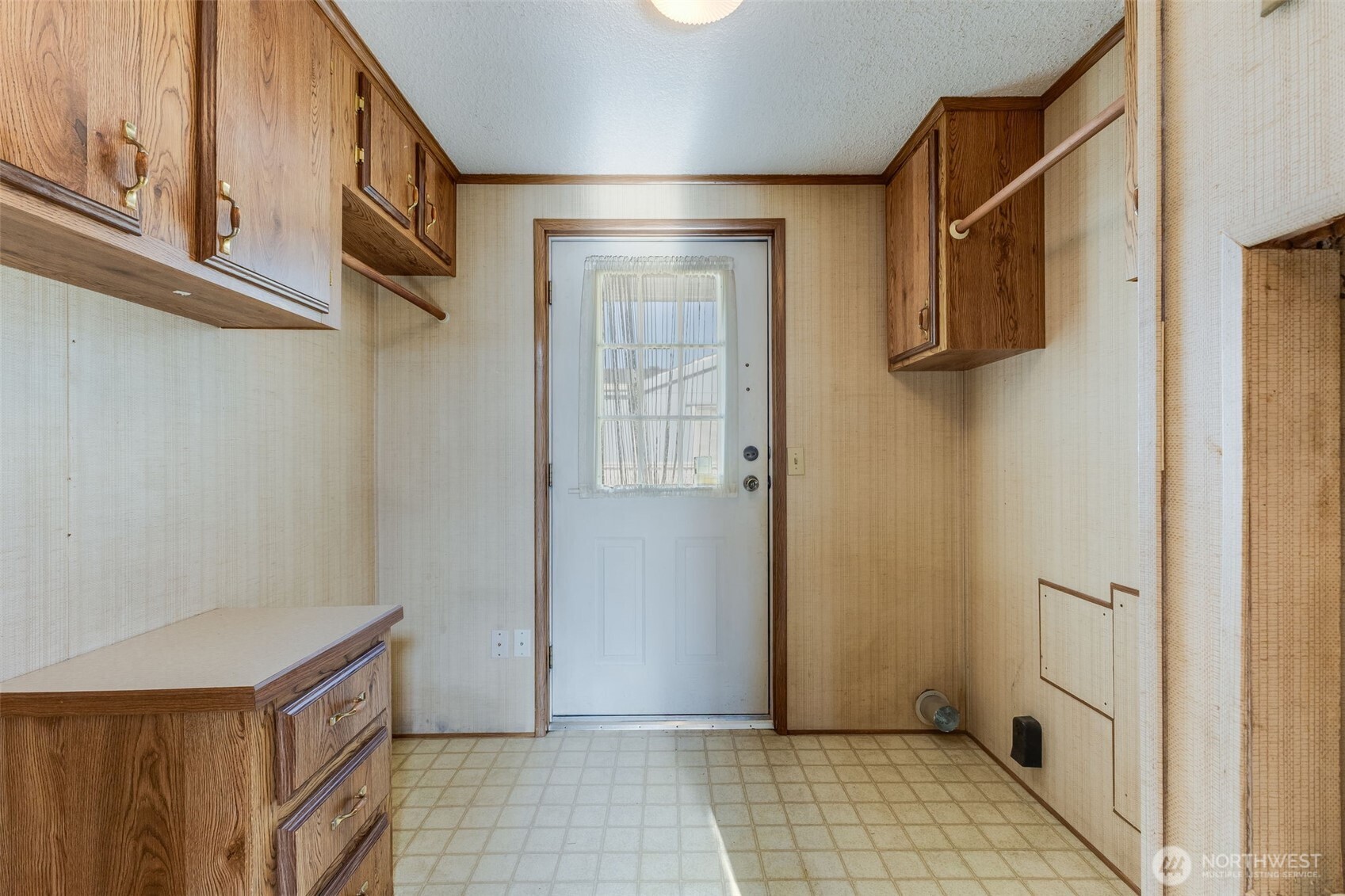 803 E 82nd Street Court Tacoma WA 98404
