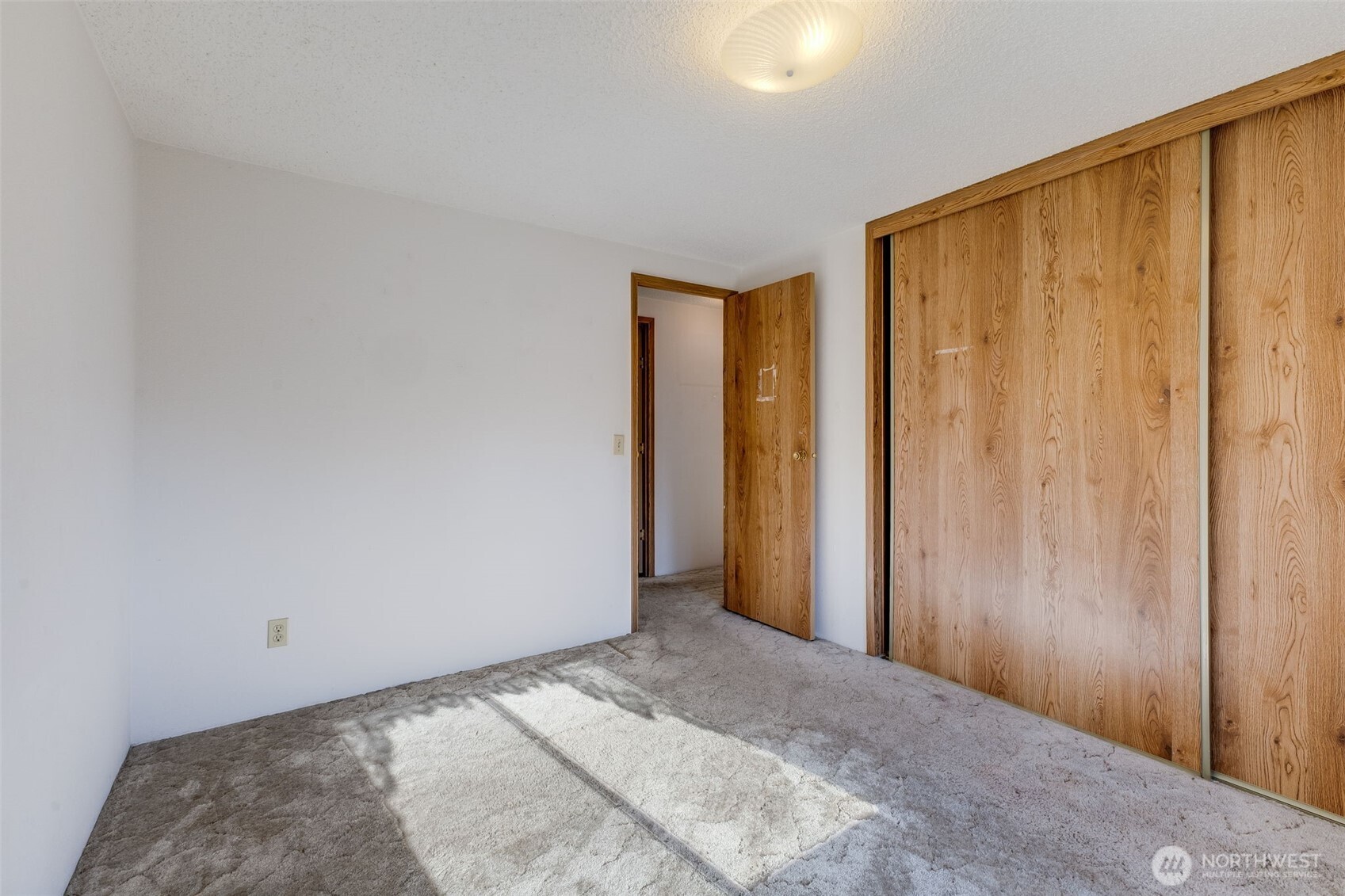 803 E 82nd Street Court Tacoma WA 98404