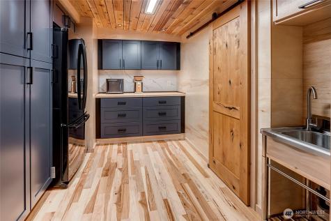 24123 7th Avenue W Bothell WA 98021