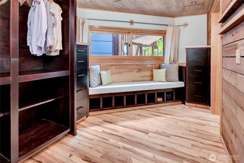 24123 7th Avenue W Bothell WA 98021