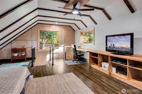 24123 7th Avenue W Bothell WA 98021