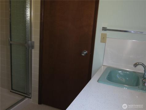 21 Wynooche Valley Road Montesano WA 98563