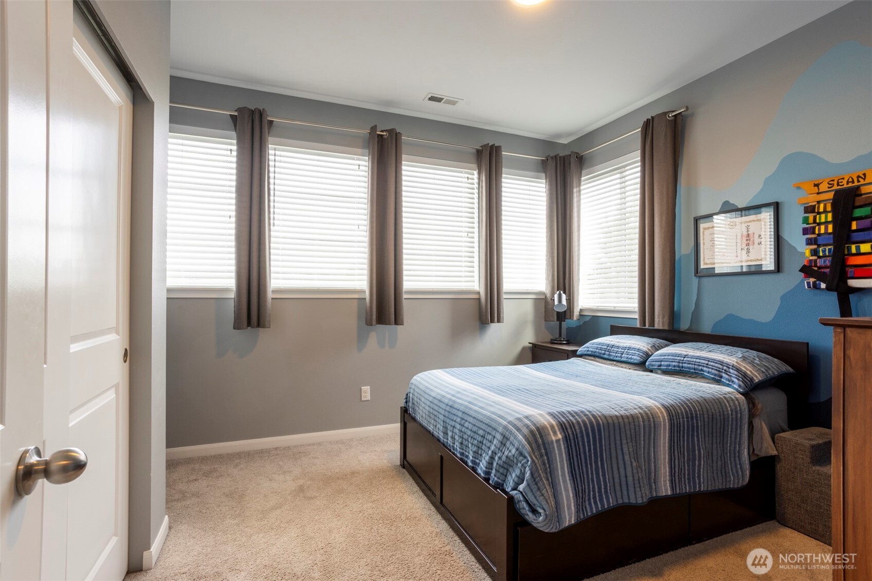 18748 Colwood Avenue NE Poulsbo WA 98370