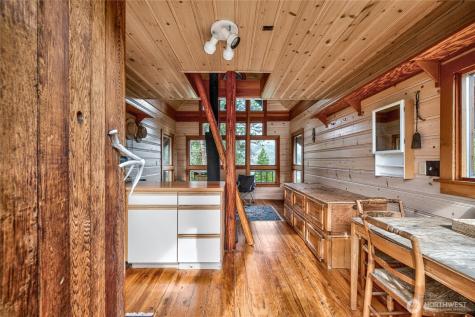 329 First Grade Road Leavenworth WA 98826