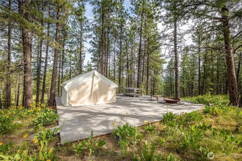 329 First Grade Road Leavenworth WA 98826