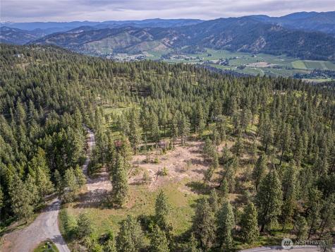 329 First Grade Road Leavenworth WA 98826
