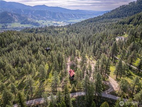 329 First Grade Road Leavenworth WA 98826
