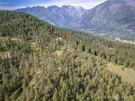 329 First Grade Road Leavenworth WA 98826