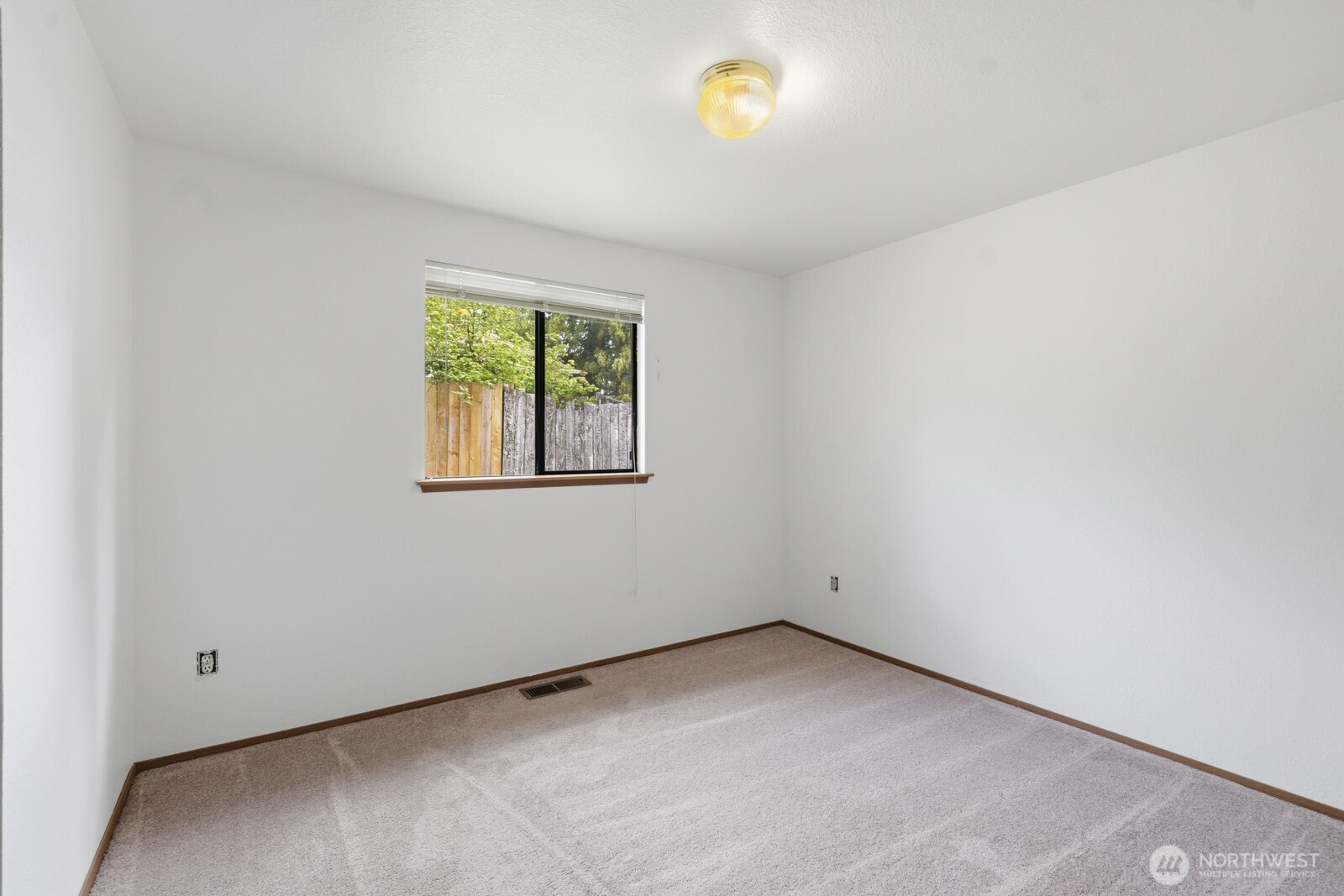 611 Phoenix Street NE Olympia WA 98506