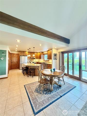 129 Robinson Canyon Road Omak WA 98841