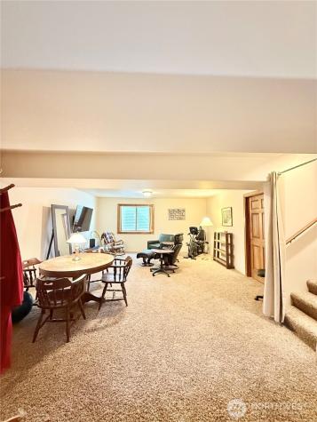 129 Robinson Canyon Road Omak WA 98841