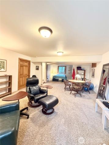 129 Robinson Canyon Road Omak WA 98841