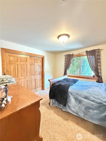 129 Robinson Canyon Road Omak WA 98841