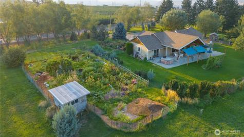 129 Robinson Canyon Road Omak WA 98841