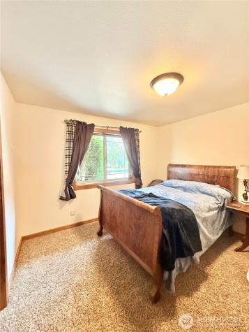 129 Robinson Canyon Road Omak WA 98841