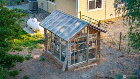 129 Robinson Canyon Road Omak WA 98841