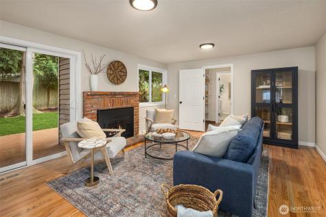 4222 205th Place NE Sammamish WA 98074