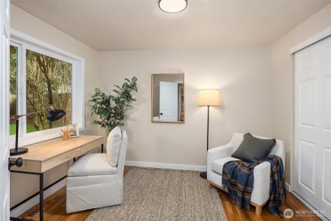 4222 205th Place NE Sammamish WA 98074