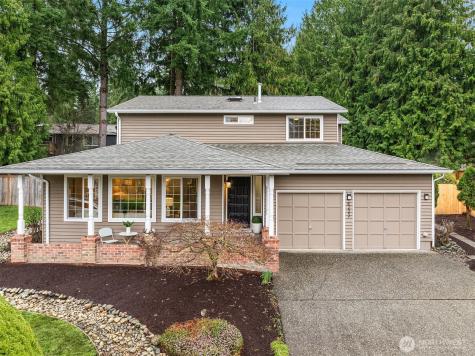 4222 205th Place NE Sammamish WA 98074