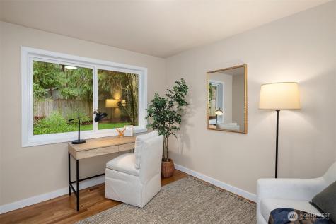 4222 205th Place NE Sammamish WA 98074