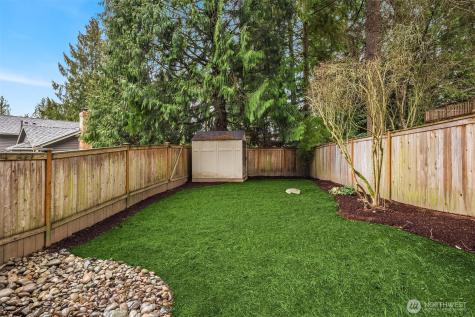 4222 205th Place NE Sammamish WA 98074