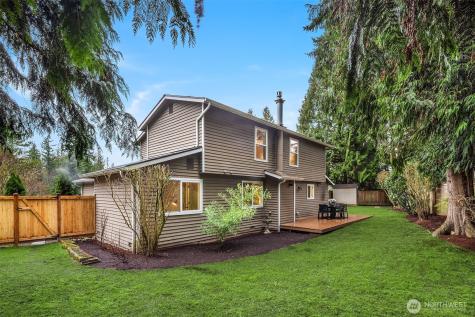 4222 205th Place NE Sammamish WA 98074