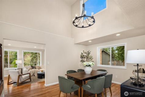 4222 205th Place NE Sammamish WA 98074
