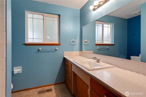 12019 Bingham Avenue E Tacoma WA 98446