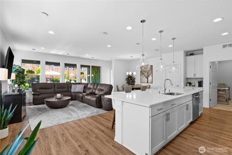 15215 182nd Avenue E Bonney Lake WA 98391