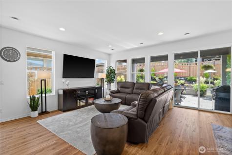 15215 182nd Avenue E Bonney Lake WA 98391