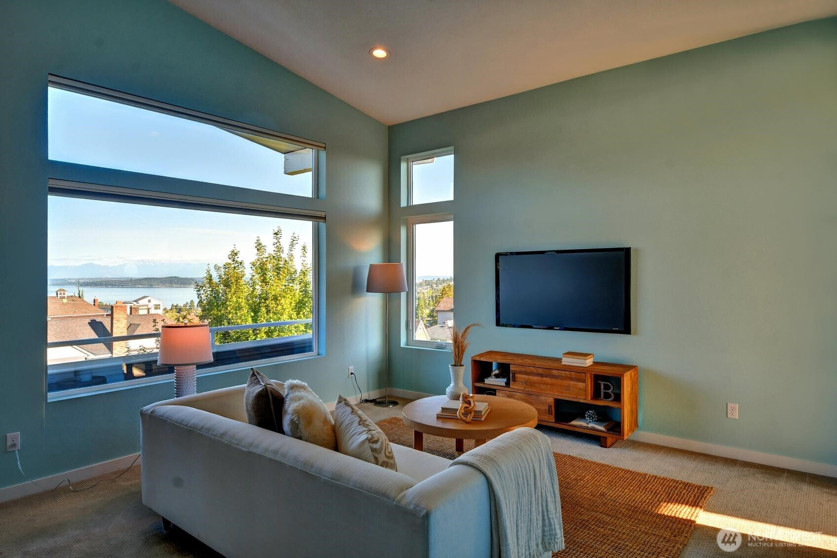 6738 36th Avenue SW Seattle WA 98126